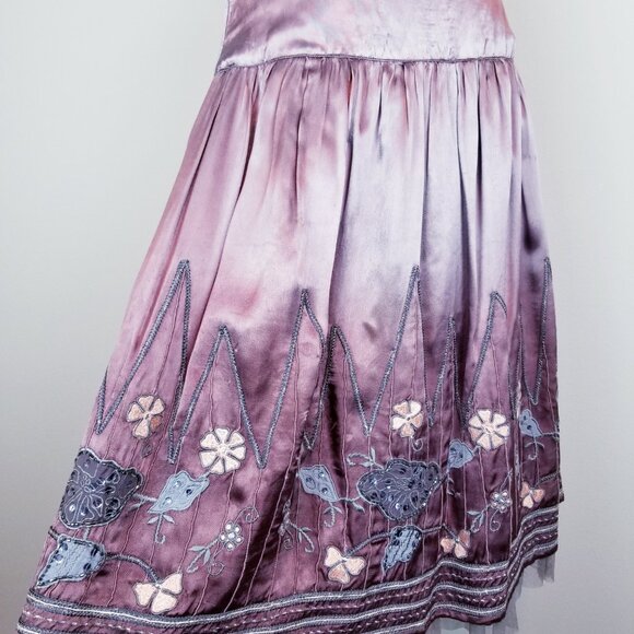 Gorgeous Vents d'Ailleurs Lavender Satin Floral Embroidered Midi Skirt NEW wTags - Picture 7 of 8
